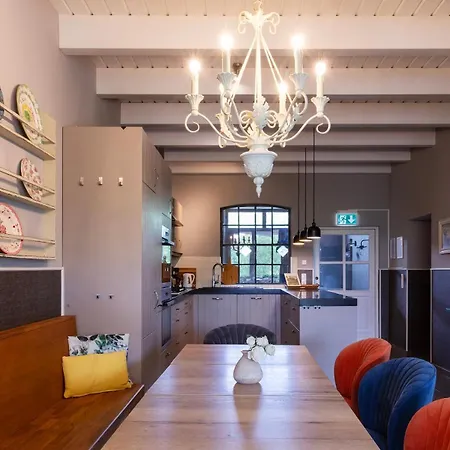 Basthorst Semesterbostad *